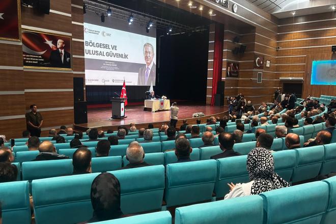 Hulusi akar’dan yozgat’ta bölgesel ve ulusal güvenlik konferansı