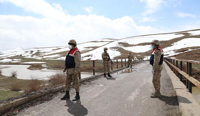 Karantina haberleri peş peşe geldi! Köyler ve mahalleler karantinaya alındı