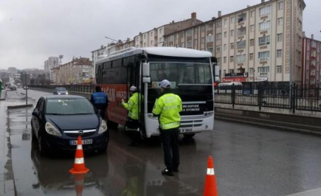 BELEDİYEDEN SAĞLIK ÇALIŞANLARINA TOPLU TAŞIMA HİZMETİ