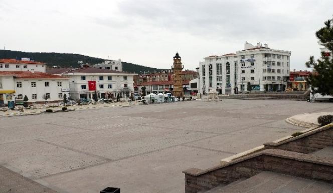 YOZGAT KENT MERKEZİNDE 'KORONAVİRÜS' SESSİZLİĞİ