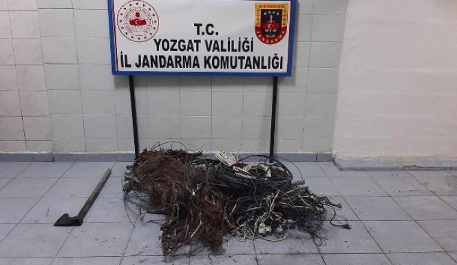 BOĞAZLIYAN’DA TRAFOLARIN KABLOLARINI ÇALAN 2 KİŞİ YAKALANDI