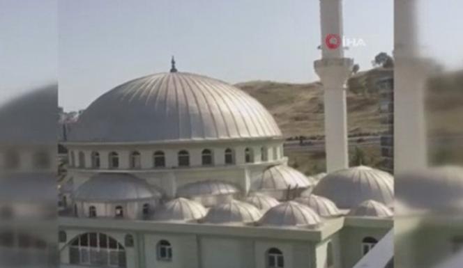 Camilere müzikli saldırıyı paylaşan Banu Özdemir tutuklandı