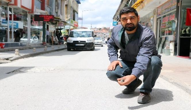 MUHABİRDEN YARALI YAVRU SERÇEYE ŞEFKAT ELİ