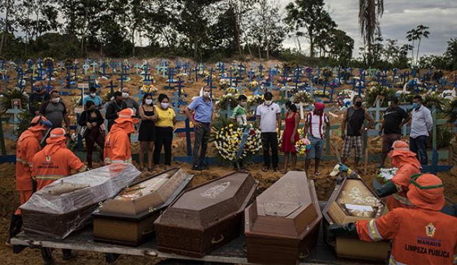 Brezilya, 24 saatte bin 262 korona sonucu ölümle rekor kırdı