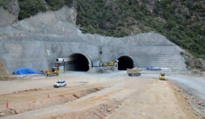 KARADENİZ'İ İÇ ANADOLU'YA BAĞLAYAN DEV PROJE TAMAMLANIYOR