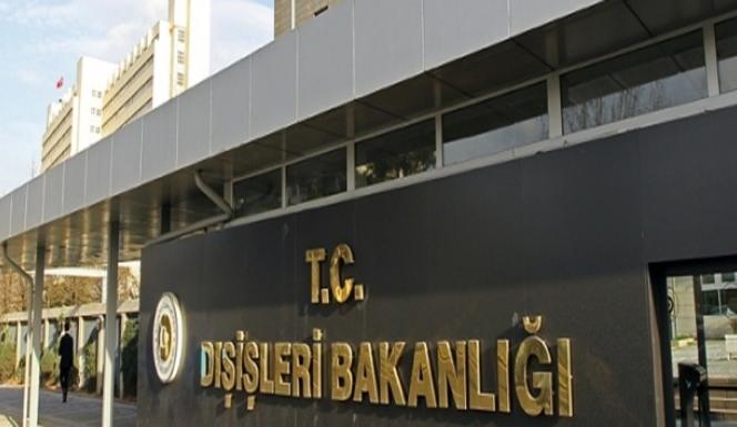Dışişleri Bakanlığından Türk bayrağını yakanlara sert tepki