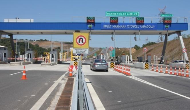 Kuzey Marmara Otoyolu bayram tatilcilerini trafik çilesinden kurtardı