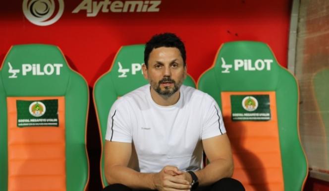 Erol Bulut, Alanyaspor’a veda etti