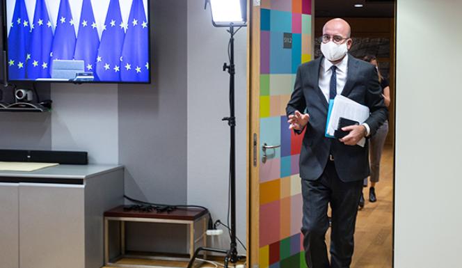 AB Konseyi Başkanı Michel karantinaya alındı, AB liderler zirvesi ertelendi