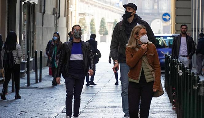 İtalya'da günlük vaka sayısında yeni rekor