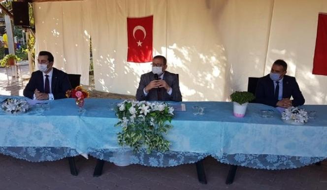 VALİ POLAT,ŞEFAATLİ’DE MUHTARLAR İLE KORONAVİRÜSÜ KONUŞTU