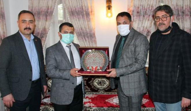 MHP’Lİ 2 BAŞKAN AKDAĞMADENİ İLÇESİNDE BULUŞTU