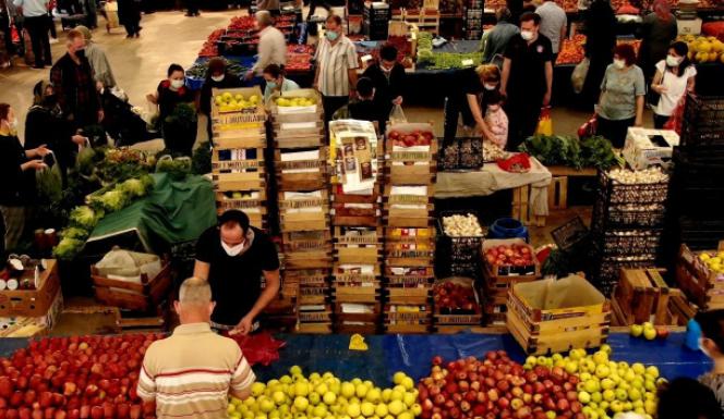 8 gün sonra pazarlar açıldı vatandaşlar akın etti