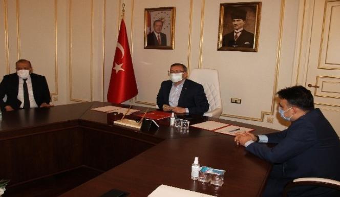 YOZGAT VALİLİĞİNDE SÜT TOPLAMA PROJESİNE İLİŞKİN İMZA TÖRENİ