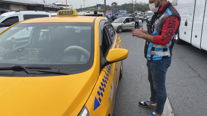 Eminönü’nde taksicilere ceza yağdı