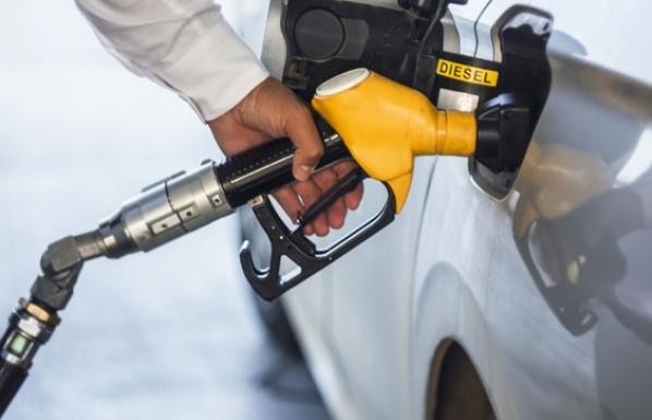 MOTORİNE 19 EKİMDE YENİ BİR ZAM DAHA GELİYOR