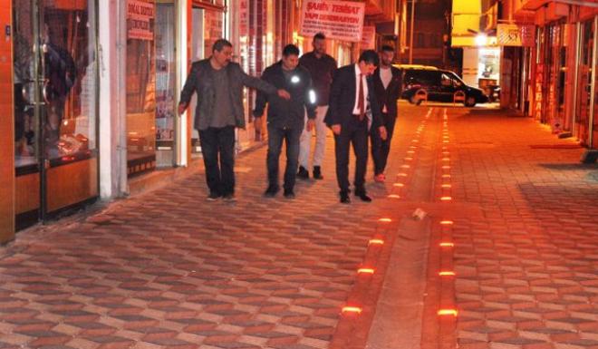 YERKÖY’ÜN LED AYDINLATMALI YENİ ARA YOLLARI IŞIL IŞIL