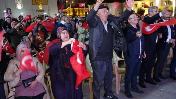 HEMŞEHRİMİZ RIZA KAYAALP 5.KEZ DÜNYA ŞAMPİYONU