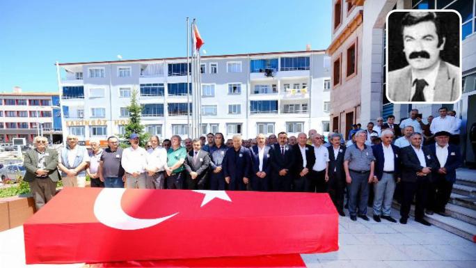 AKDAĞMADENİ ESKİ BELEDİYE BAŞKANI ŞENEL VEFAT ETTİ