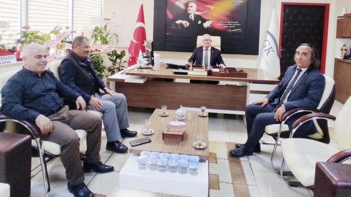 GP BAŞKANI AYDOĞMUŞ'DAN SGK MÜDÜRÜNE 'HAYIRLI OLSUN' ZİYARETİ