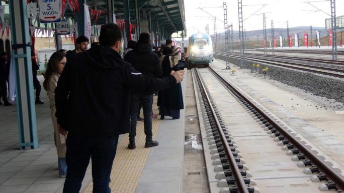 ANKARA YOZGAT HIZLI TREN ÜCRETLERİNE SÜRPRİZ BİR ZAM DAHA