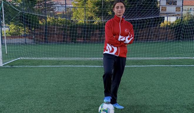 HAZAL CAN U15 KADIN FUTBOL MİLLİ TAKIM ADAY KADROSUNDA