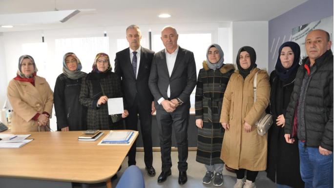 SORGUNLU HAYIRSEVER HANIMLARDAN FİLİSTİN’E NAKİT PARA YARDIMI