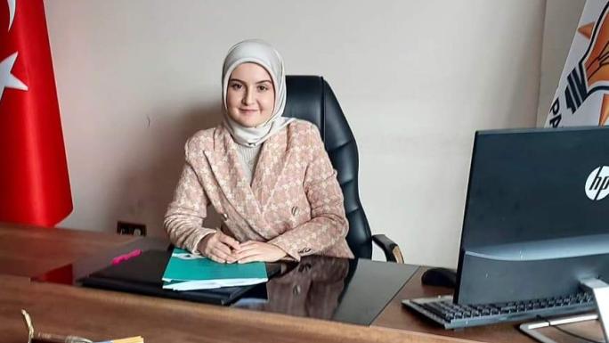 AKP KADIN KOLLARI BAŞKANI YURTLU KADINLARIN GÜNÜNÜ KUTLADI