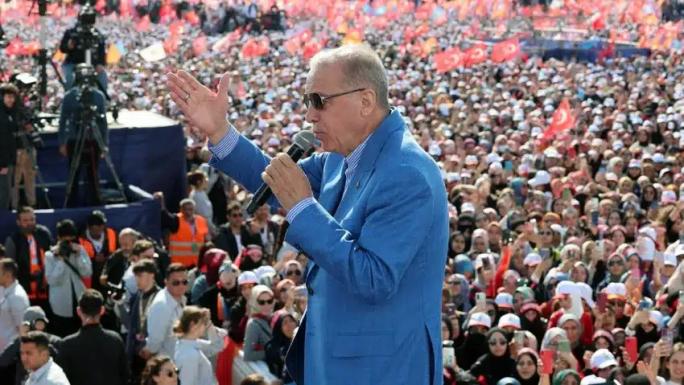YOZGAT’LILAR, AK PARTİ LİDERİ ERDOĞAN’DAN MÜJDELER BEKLİYOR