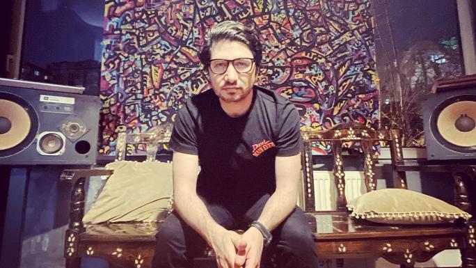 YANGIN FACİASINDA HAYATINI KAYBEDEN 1 KİŞİNİN GECE KULÜBÜNDE DJ’LİK YAPTIĞI ORTAYA ÇIKTI 