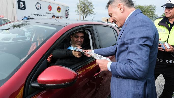 YOZGAT’TA TRAFİK HAFTASINDA SÜRÜCÜLER BİLGİLENDİRİLDİ