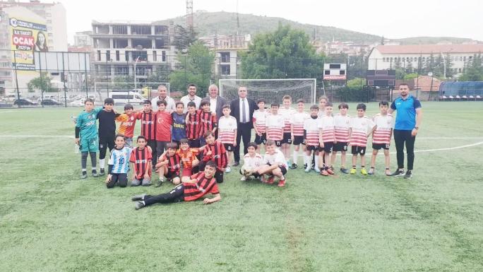 OKULLAR ARASI FUTBOL TURNUVASINDA 21 TAKIM MÜCADELE EDİYOR