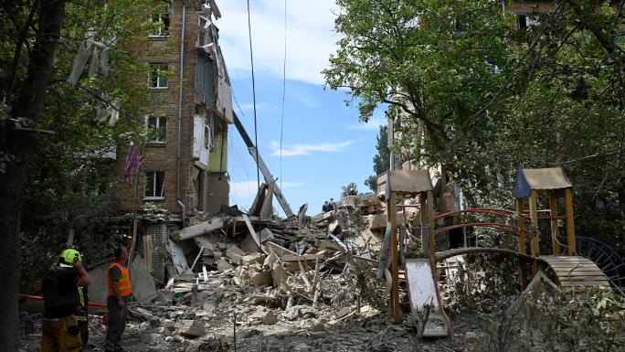 RUSYA'NIN UKRAYNA'YA SALDIRISINDA CAN KAYBI 42'YE YÜKSELDİ