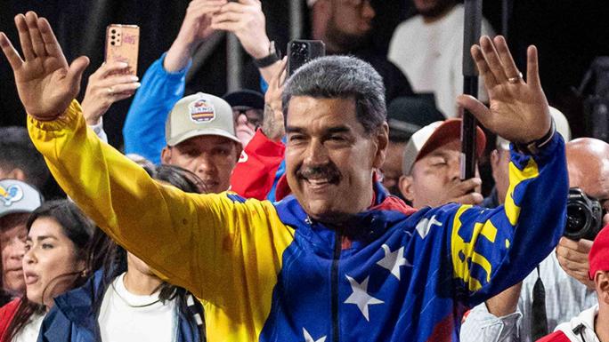 VENEZUELA, PERU İLE DİPLOMATİK İLİŞKİLERİNİ KESTİ 