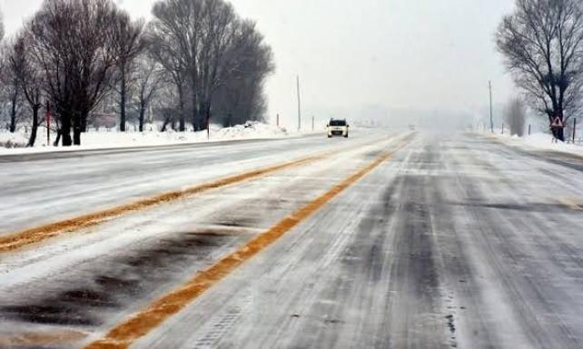 VALİLİKDEN  KIŞ ŞARTLARINDA GİZLİ BUZLANMA VE YOĞUN SİS UYARISI