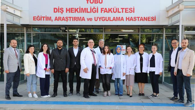 ÜNİVERSİTE DİŞ HASTANESİNDE ‘DİŞ BEYAZLATMA’ TEDAVİSİNE BAŞLANDI