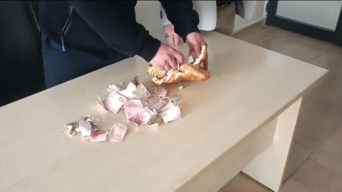 DİLENCİLERİN PARA SAKLAMA YÖNTEMİ PES DEDİRTTİ