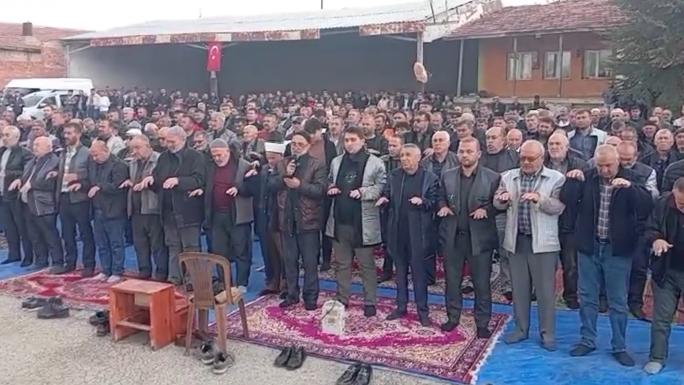 YOZGAT’LI ÇİFTÇİLERDE NİSAN VE MAYISTA YAĞMUR BEKLENTİSİ