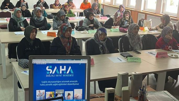 YOZGAT’TA SAĞLIKLI HAYAT AKADEMİSİ EĞİTİMLERİ İLGİYLE İZLENİYOR