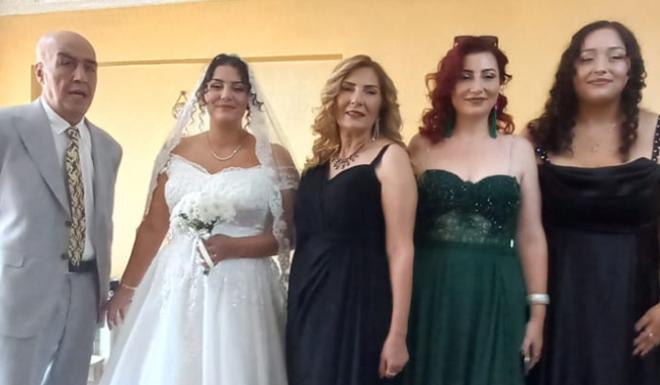  KARSLIOĞLU AİLESİNİN EN MUTLU GÜNÜ