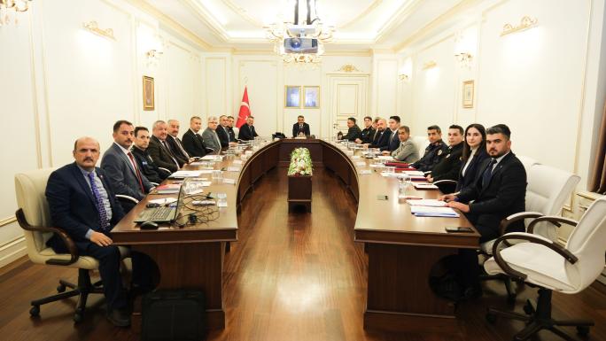 YOZGAT’TA ÜNİVERSİTE YERLEŞKELERİNİN GÜVENLİĞİ MASAYA YATIRILDI