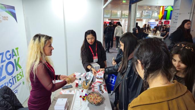 YOBÜ İSTANBUL EGİTİM VE KARİYER GÜNLERİNDE YERİNİ ALDI