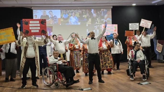 ENGELLİLER GÜNÜNDE GÖSTERİLERİYLE FARKINDALIK OLUŞTURDULAR