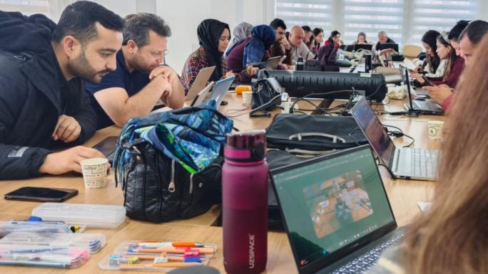 YOZGAT’TA GÖNÜLLÜ 26 ÖĞRETMEN STEM ALANINDA YENİLİKÇİ PROJELER GELİŞTİRDİ