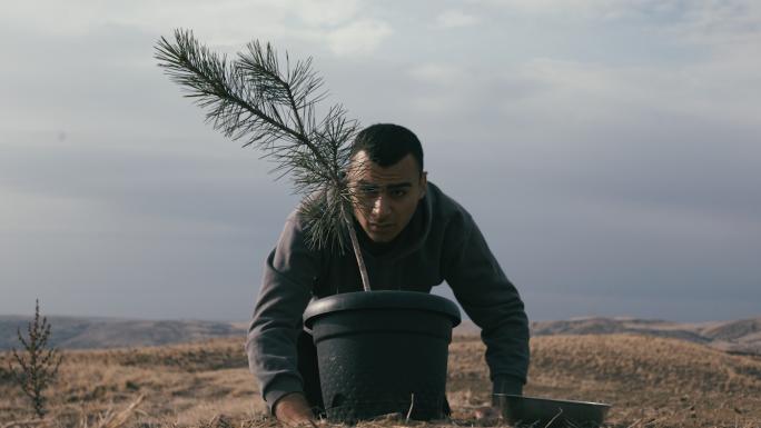 İLETİŞİM FAKÜLTESİ ‘NİN KISA METRAJLI ‘UYANIŞ’ FİLMİ FİNALDE
