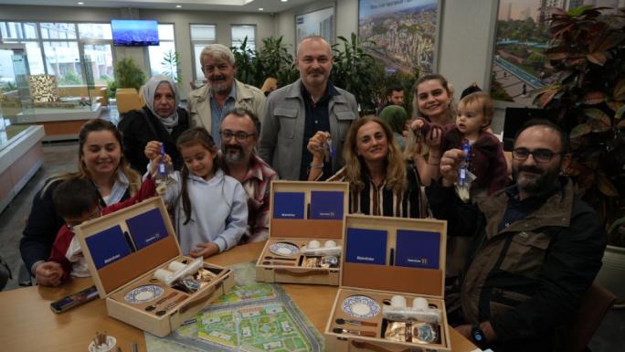 ‘BİZİM EVLER 11’ SAHİPLERİNE KAVUŞTU 