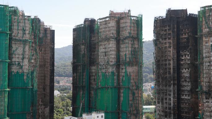 HONG KONG&#039;DAKİ YANGIN FELAKETİNDE CAN KAYBI 151&#039;E YÜKSELDİ 
