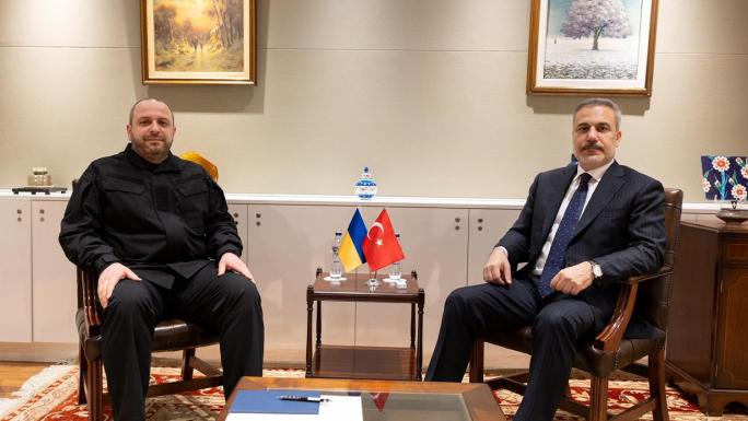 DIŞİŞLERİ BAKANI FİDAN, UKRAYNA ULUSAL GÜVENLİK VE SAVUNMA KONSEYİ SEKRETERİ UMEROV İLE GÖRÜŞTÜ