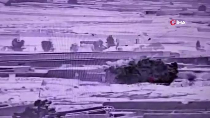 PAKİSTAN-AFGANİSTAN SINIRINDA ÇATIŞMA: 4 ÖLÜ