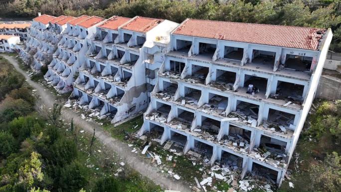 BEYKOZ’DA MİLYON DOLARLIK OTEL TİNERCİLERE EV SAHİPLİĞİ YAPIYOR